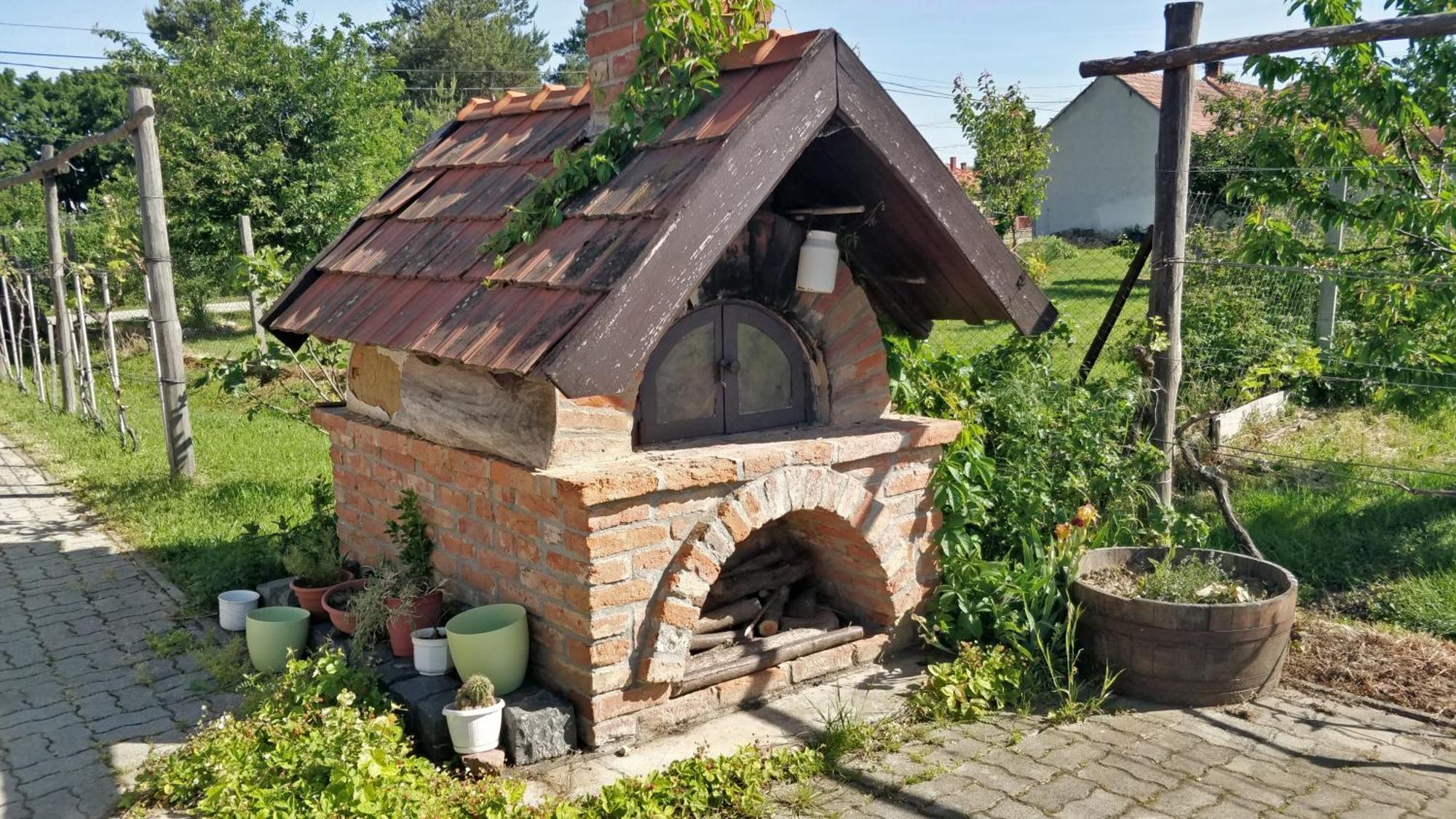 Novakporta Vendeghaz Daire Lakhegy Dış mekan fotoğraf